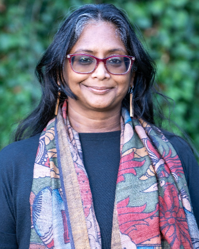 Saroj Bangaru, Archivist